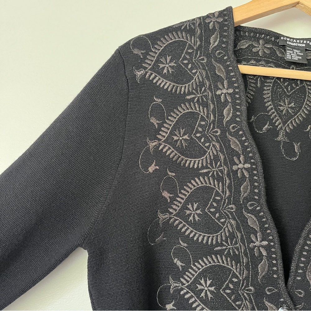 Doncaster Collection Sweater Size Medium Black Br… - image 4